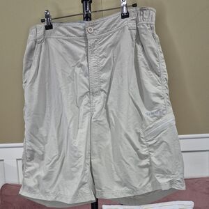 Simms Men's Beige Cargo Shorts 1910/375